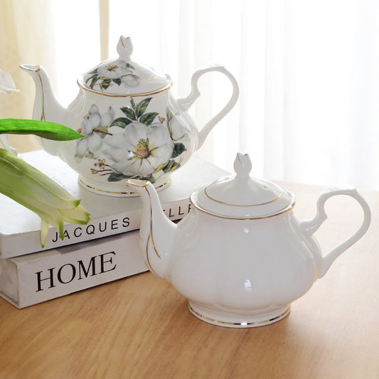 ENGLISH BREAKFAST SIMPLICI-TEA extended ceramic classy teapot.