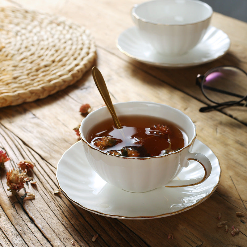 SIMPLICI-TEA AT ITS FINEST English afternoon tea/coffee cup and saucer set.